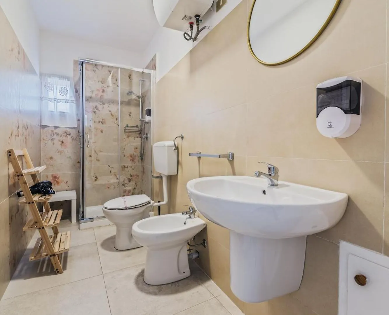 Voila Rooms Guest House Terrasini 3*,  Italien