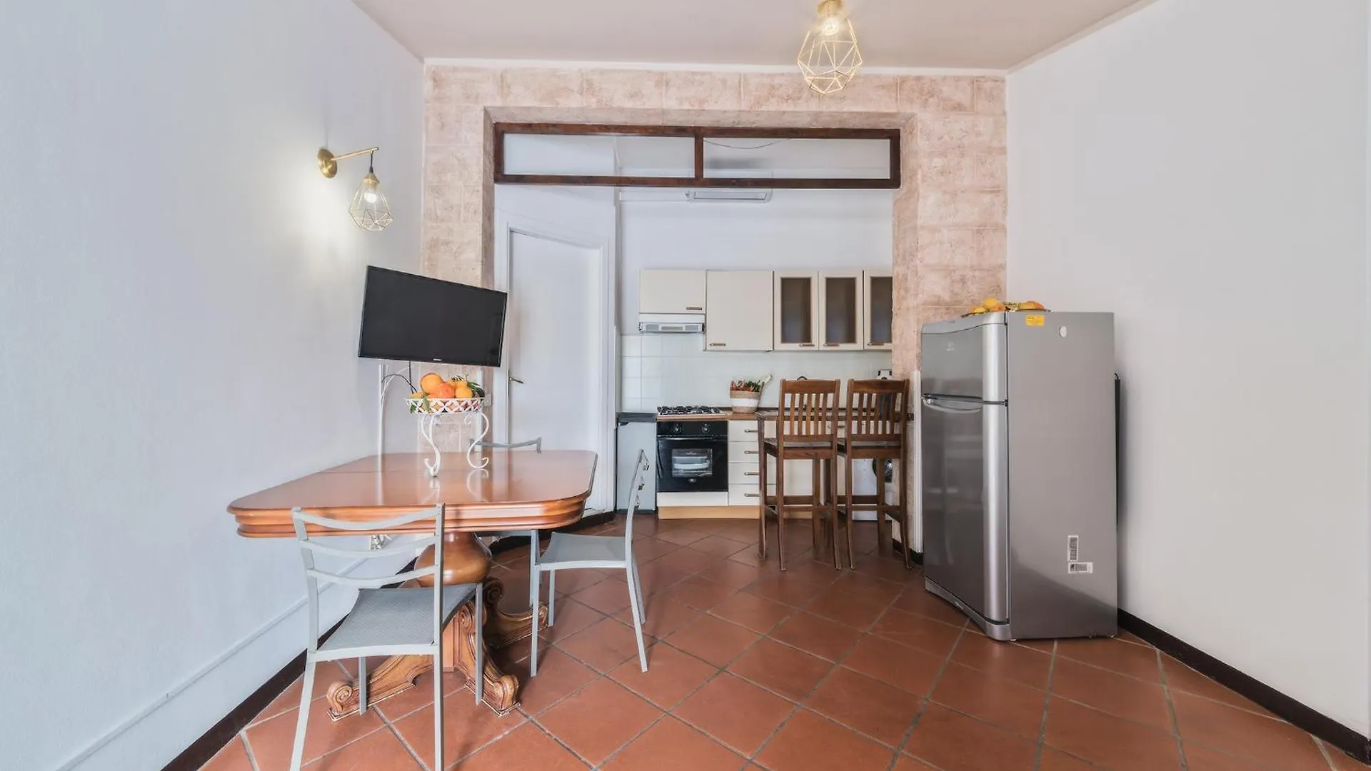 ***  Voila Rooms Guest House Terrasini Italy